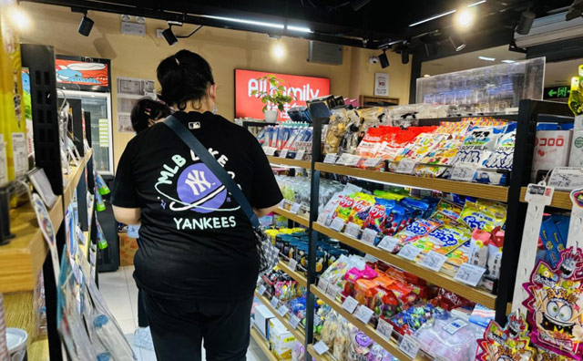 用實力滿足各方面的需求，怡佳仁零食店品牌不讓你失望！