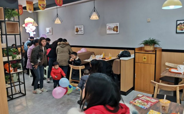 2022加開一家漢堡店怎么樣？快樂星漢堡建議趕快行動！