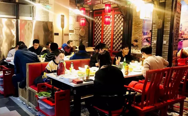 這里是網紅重慶，一座遍地都是火鍋的城市！