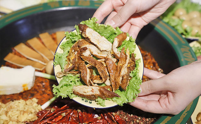 火鍋領銜餐飲市場：淡季不淡，旺季更旺！