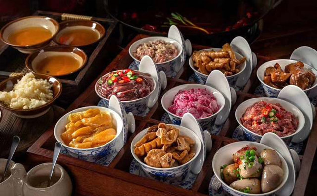 開餐飲店怎么樣，教您如何降低投資風險