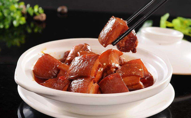 開(kāi)紅燒肉店需要準(zhǔn)備什么，這些都是開(kāi)店必備